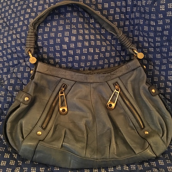❗️GENTLY USED, LIKE NEW B. Makowksy Hobo Bag 👛‼️ - Picture 2 of 6