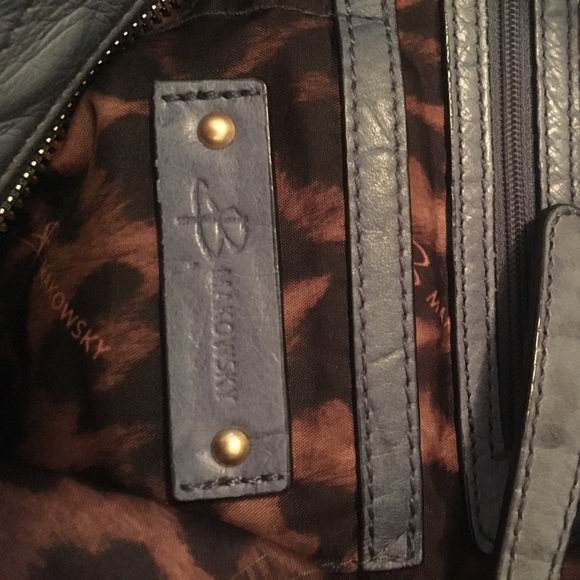 ❗️GENTLY USED, LIKE NEW B. Makowksy Hobo Bag 👛‼️ - Picture 5 of 6