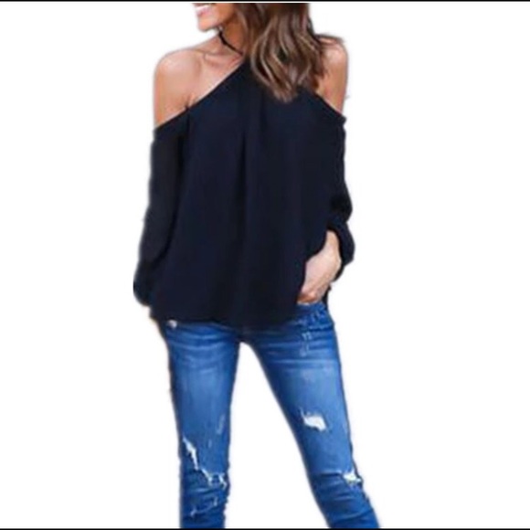 🆕 TINSLEY Chiffon Cold Shoulder Halter Top - Picture 4 of 8