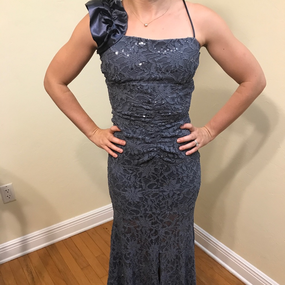 One Shoulder Jump Dress
