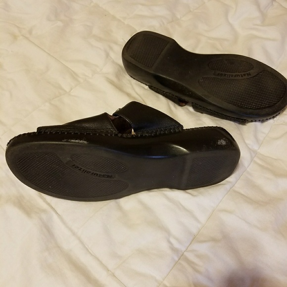 Sandals - Picture 2 of 2