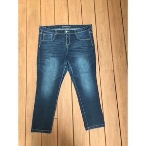 Plus size jeans