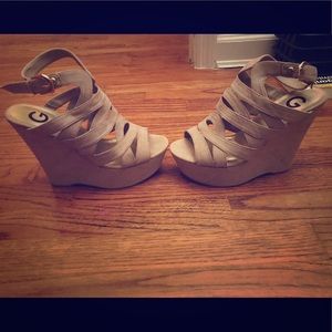 Guess wedges