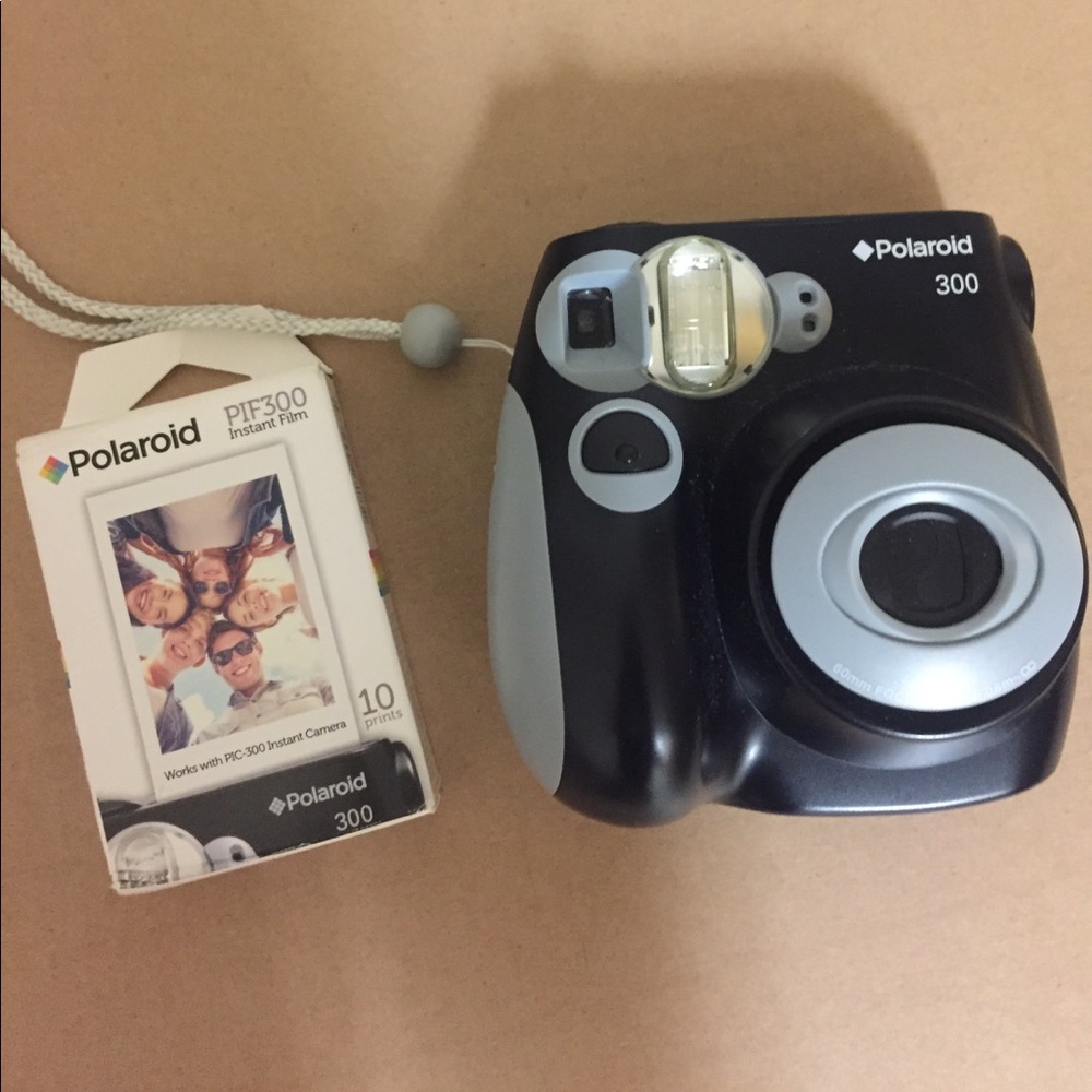 Polaroid PIC Instant Camera Black Instant film-10