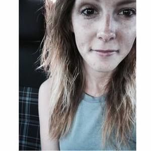 Meet your Posher, Adrianna