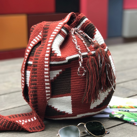 Wayuu handmade summer bag - Picture 1 of 3