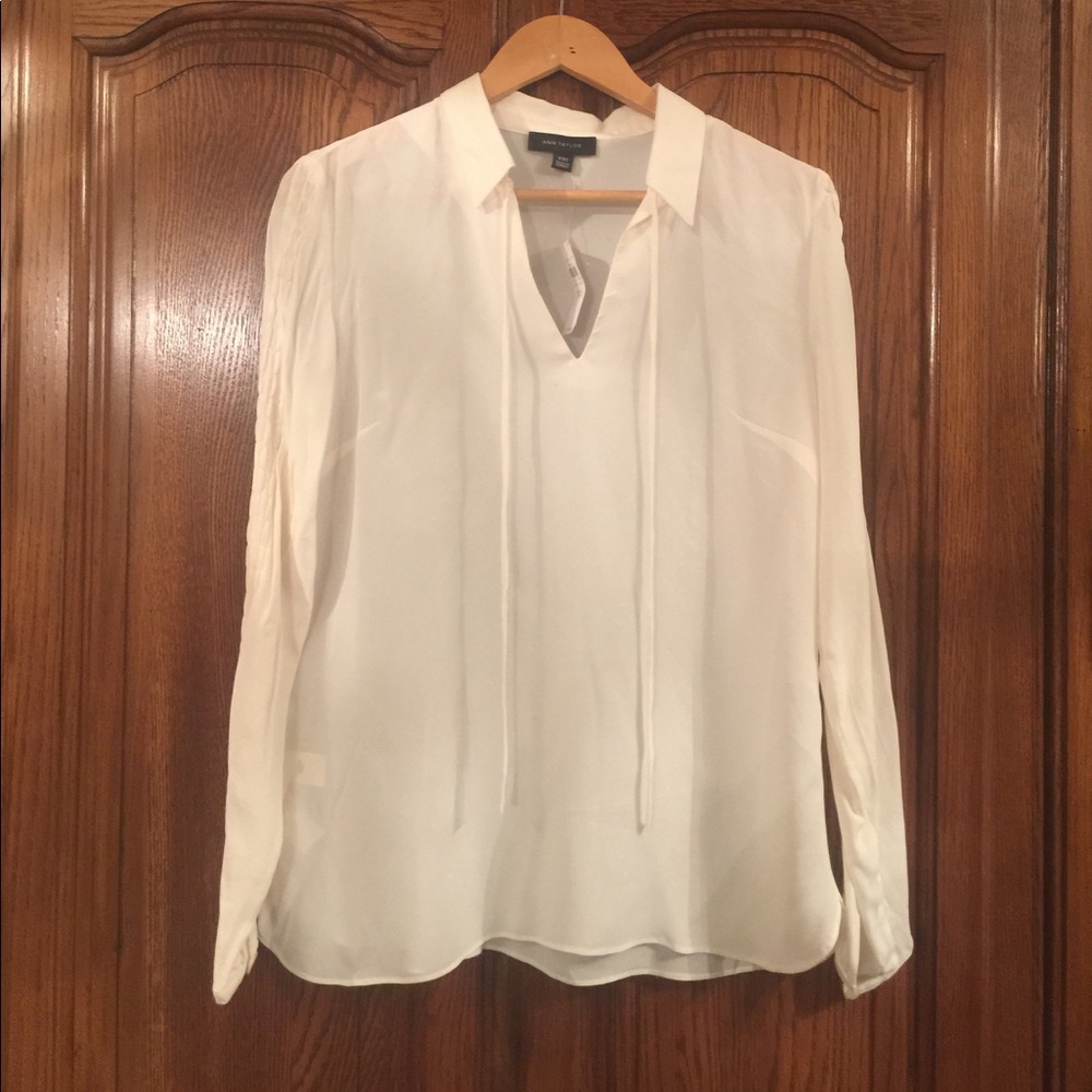 NWT Ann Taylor Poet Style Blouse