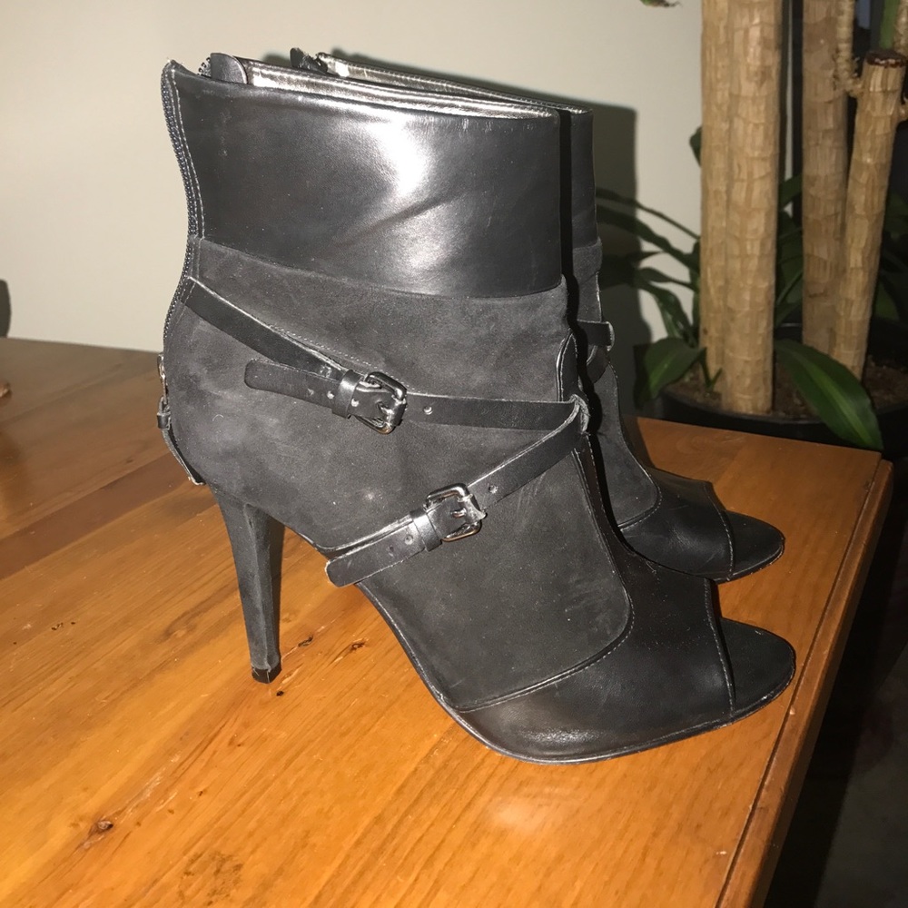 BCBG MaxAzria booties 8.5