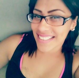 Meet your Posher, Carina