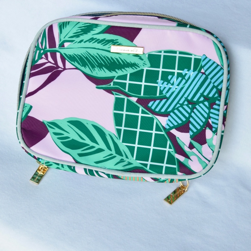 Pink&Green Leaf Pattern Makeup Bag/Organizer