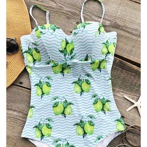 New with Tags Cupshe Lemon Swim Suit Sz Small
