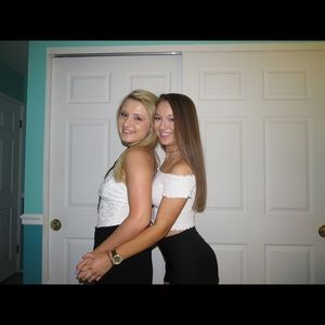 Meet your Posher, Maris