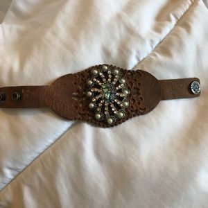 Bracket from buckle