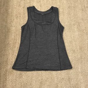 Lululemon workout tank 🍋