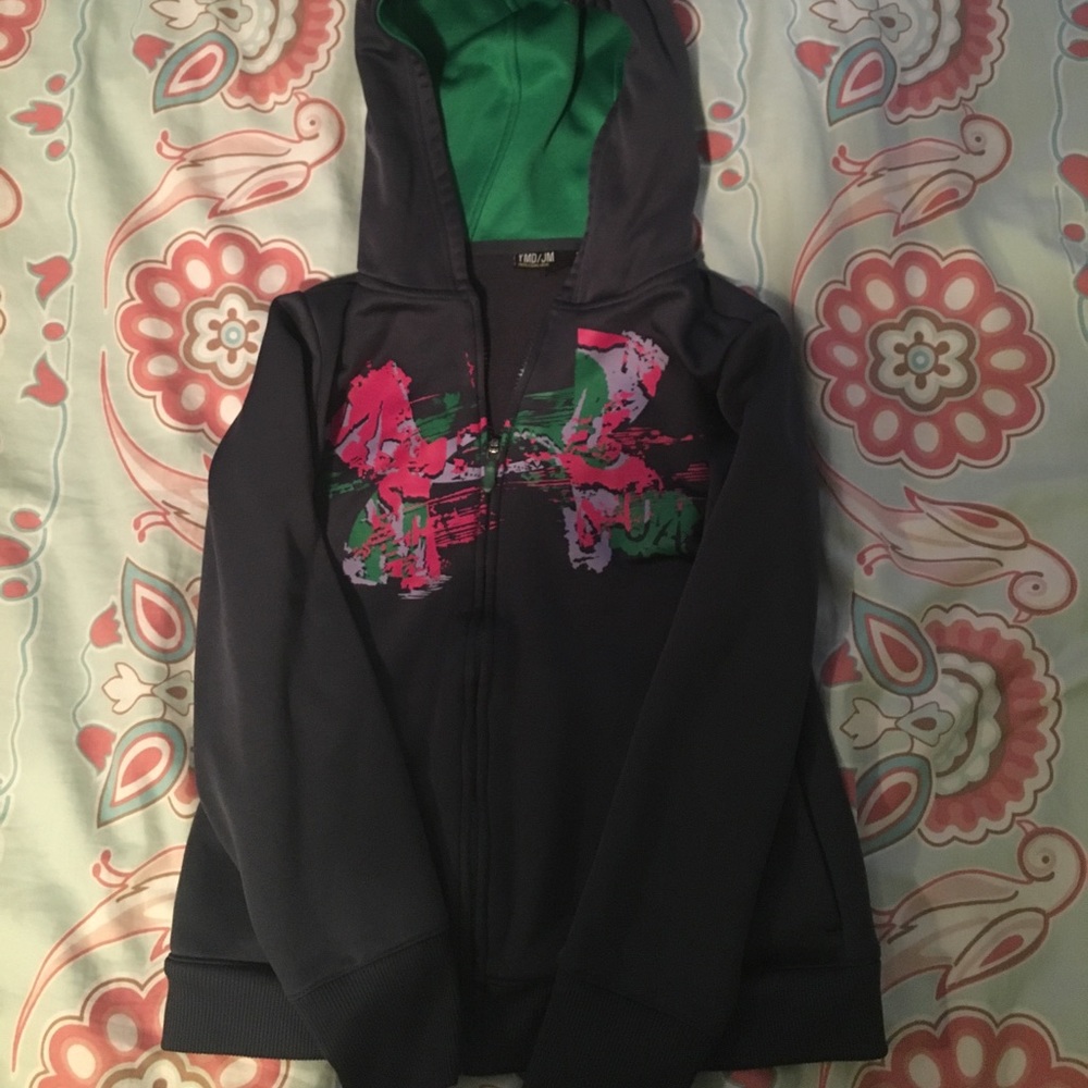 Under Armour sweatshirt