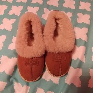 Girls Ugg shoes