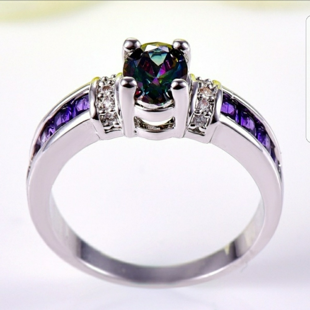 💜 OVAL CUT RING 💜