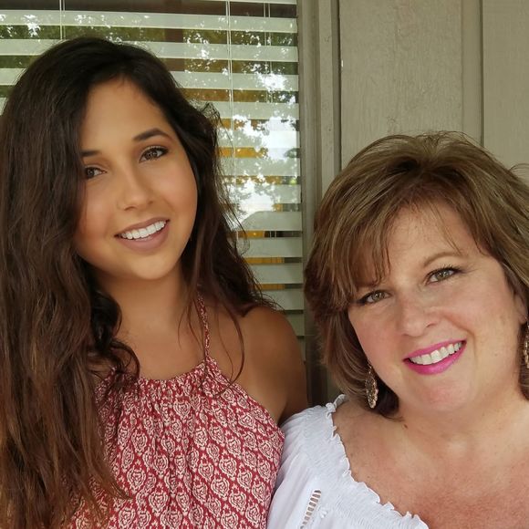 Meet your Posher, Kim - Picture 1 of 1