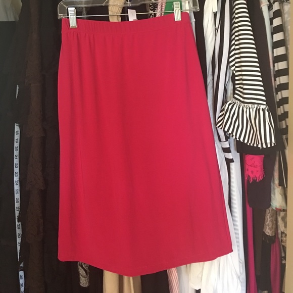 come n see Other - Juniors hot pink skirt🎀 size small