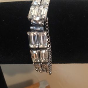 1930 bracelets with clasp and chain