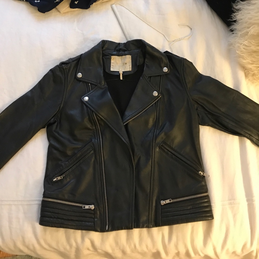Amazing Lambskin Leather Jacket