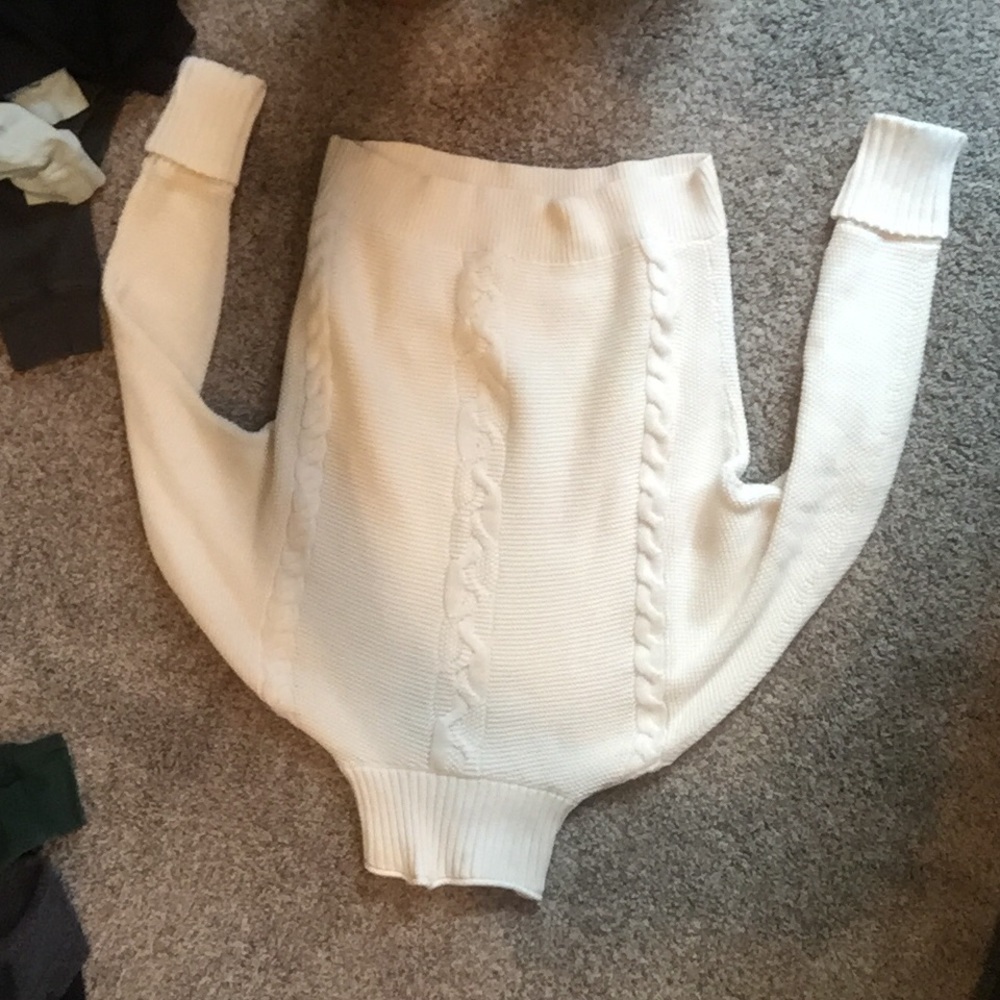 White knitted sweater