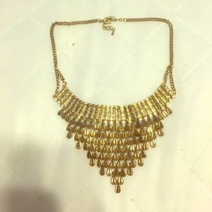 Good statement necklace