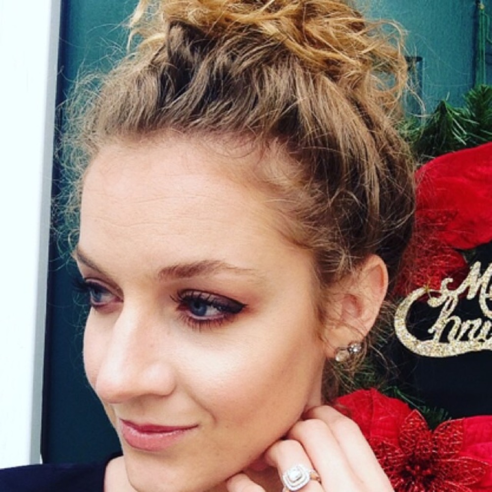 Meet your Posher, Victoria