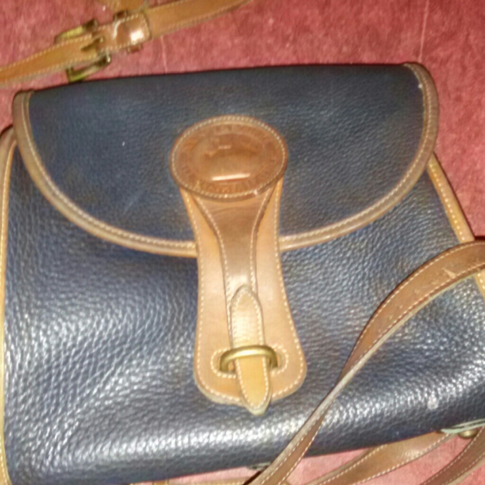 Vintage Dooney and bourke purse
