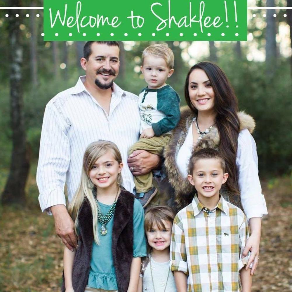 Meet your Posher, Ashley