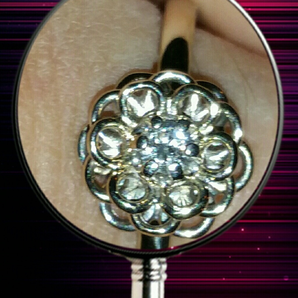 Solid 14k White Gold Diamond Flower Ring Vintage