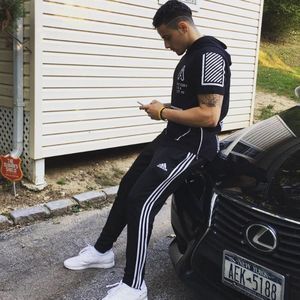 Meet your Posher, Mike