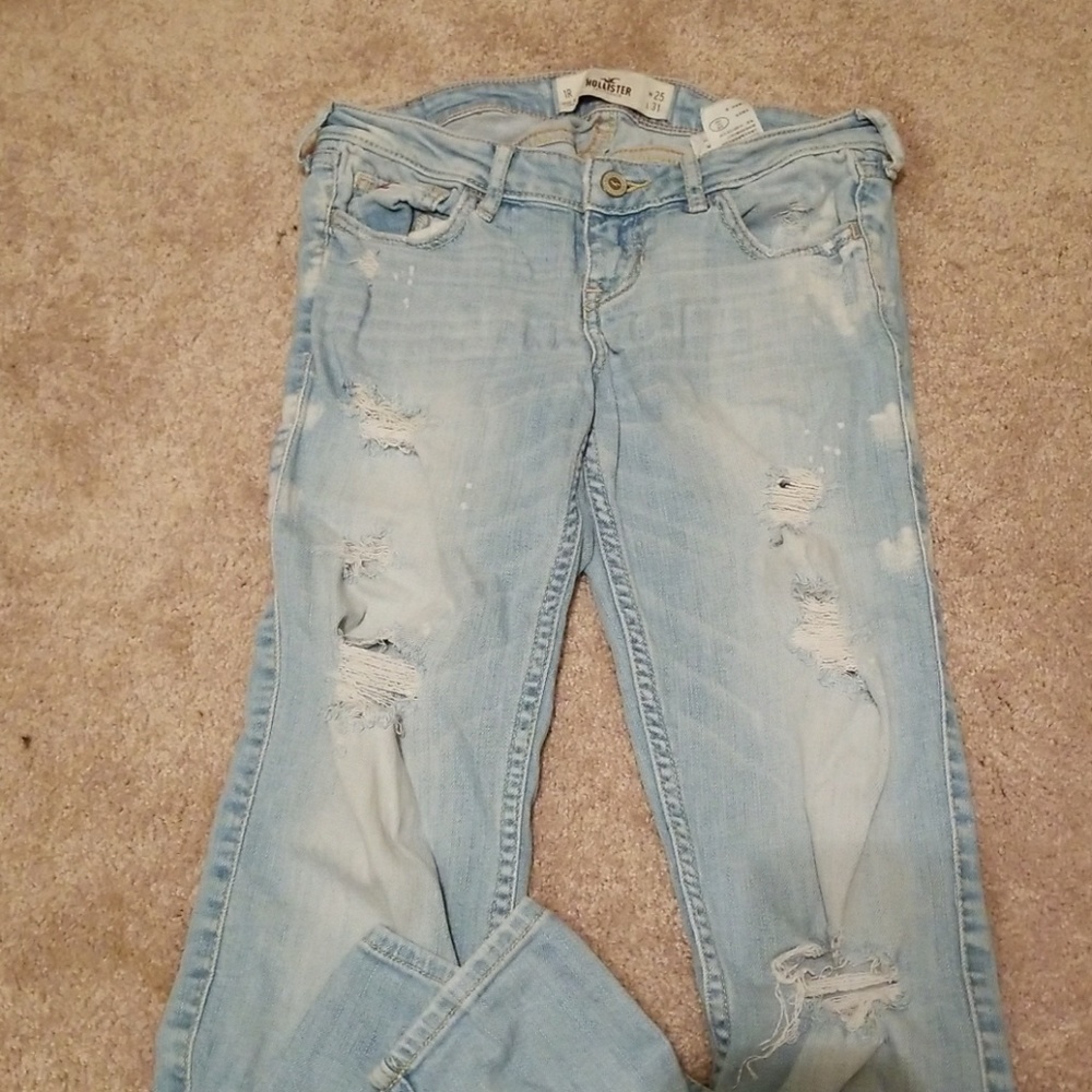 Distress denim jeans