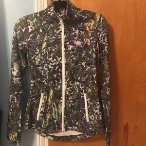 Lulu Lemon define jacket