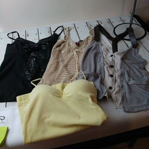 Lot of 4 tops