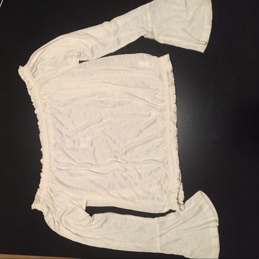 Creme off shoulder long sleeve shirt