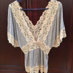 Beautiful blouse/cardi with lace