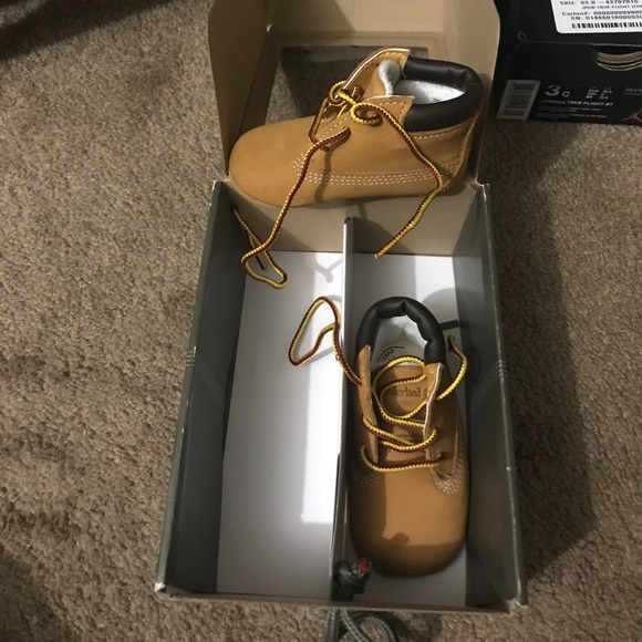 Timberland boot - Picture 2 of 2