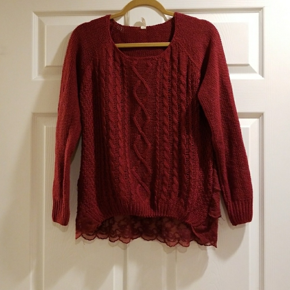 Boutique sweater size small