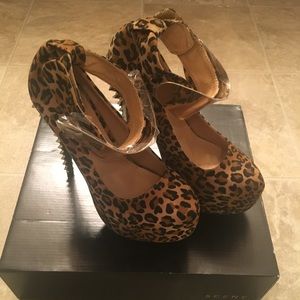 5 inches Heels Beautiful Shoes Brand New!