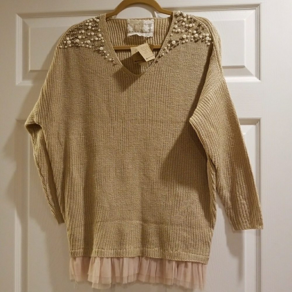 Sweater size Small