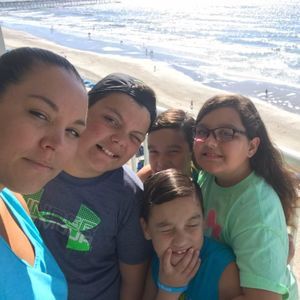 Meet your Posher, Stephanie