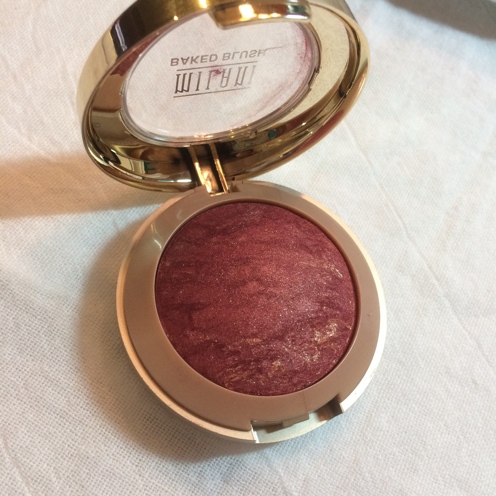 Milani Baked Powder Blush - 09 Red Vino