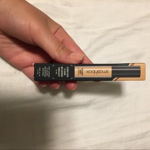 SMASHBOX CONCEALER