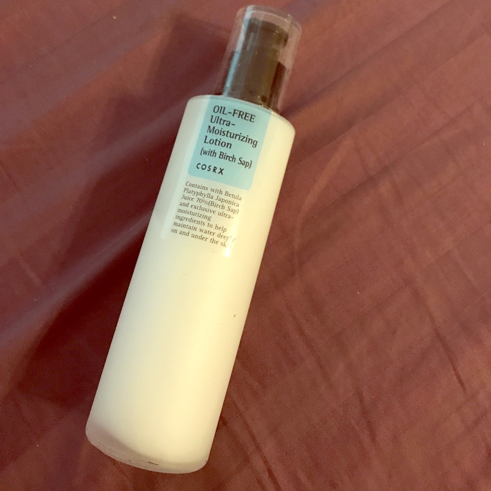 COSRX oil free ultra moisturizing lotion