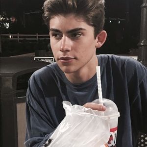 Meet your Posher, Lucas