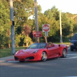 Meet your Posher, Aaron