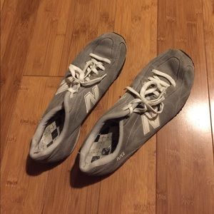 442 grey new balance