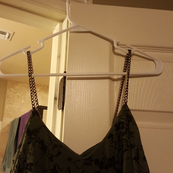 Flowy express top - Picture 2 of 2