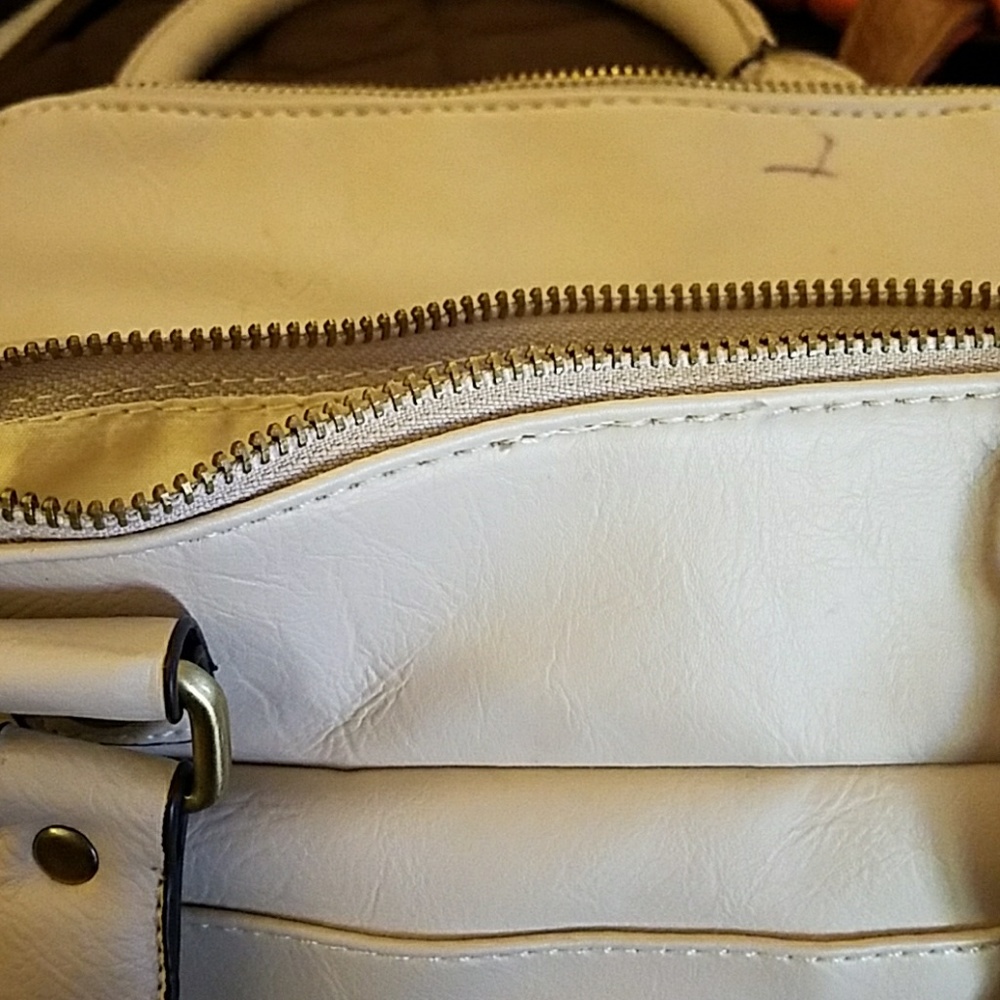 Charming Charlie Handbag - Picture 6 of 8